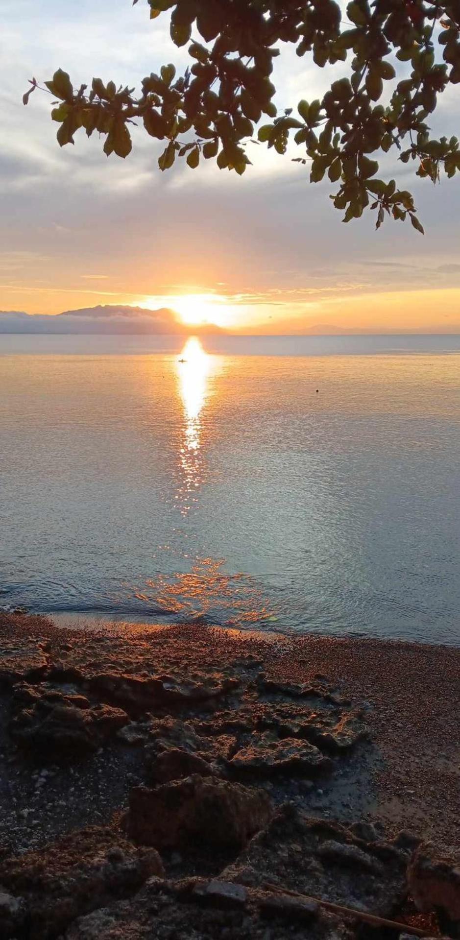 Aundanao Oasis Beach Samal Eksteriør bilde